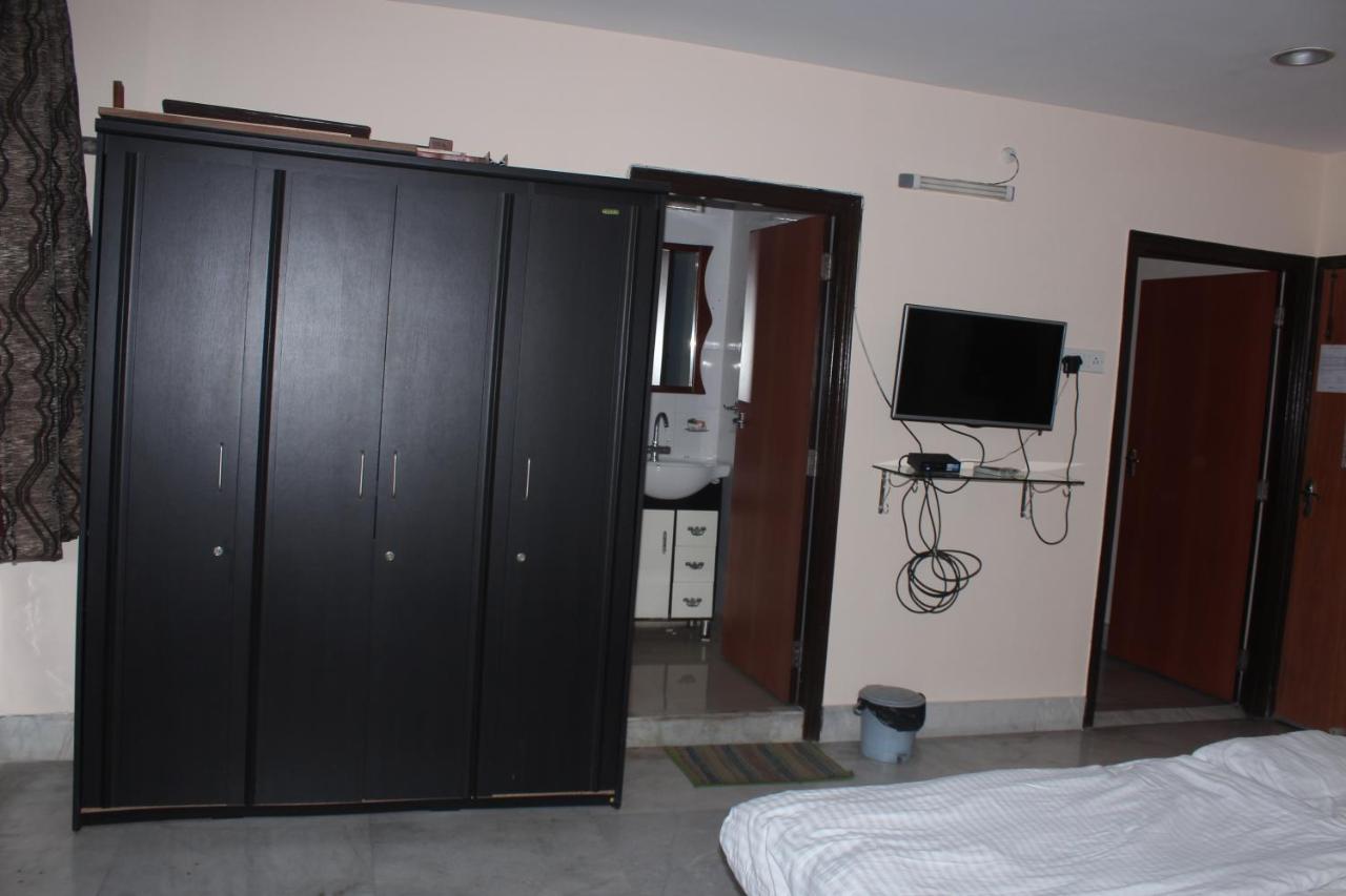 Service Apartments, Park Street, Calcutta Exterior foto