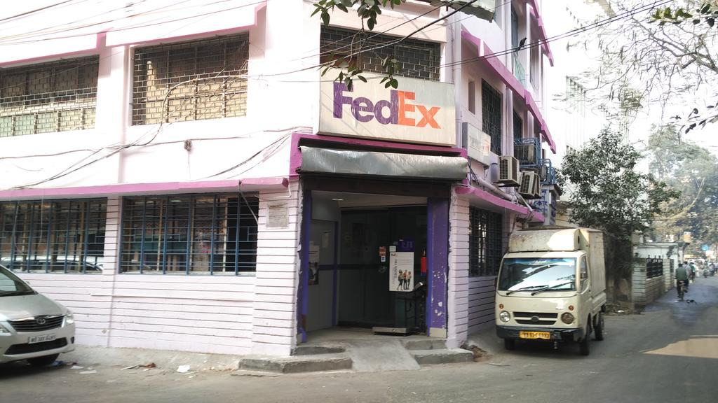 Service Apartments, Park Street, Calcutta Exterior foto