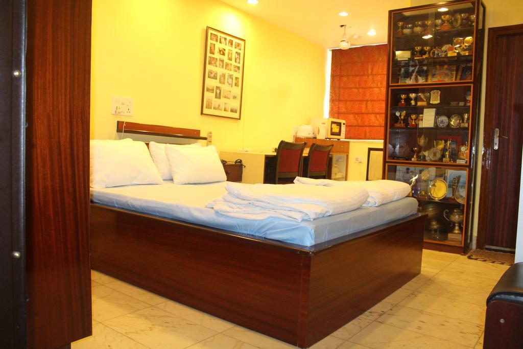 Service Apartments, Park Street, Calcutta Exterior foto