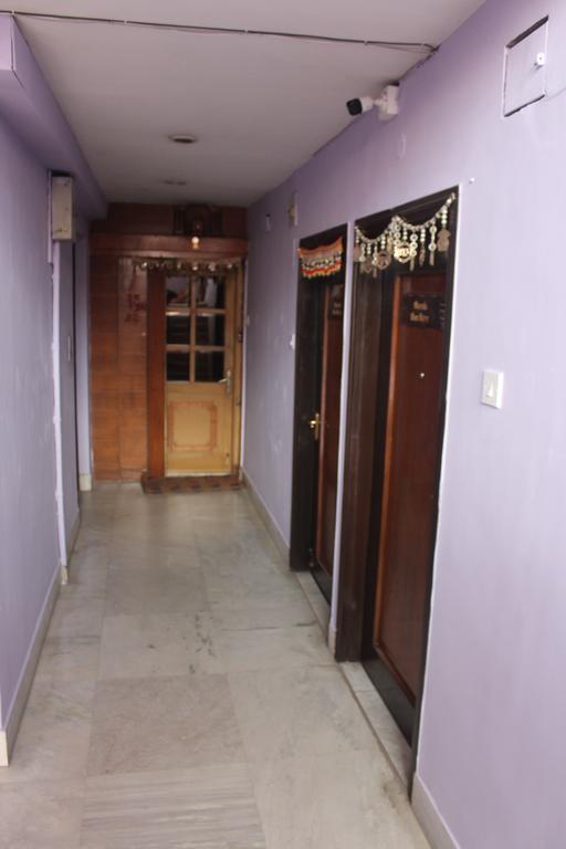 Service Apartments, Park Street, Calcutta Exterior foto